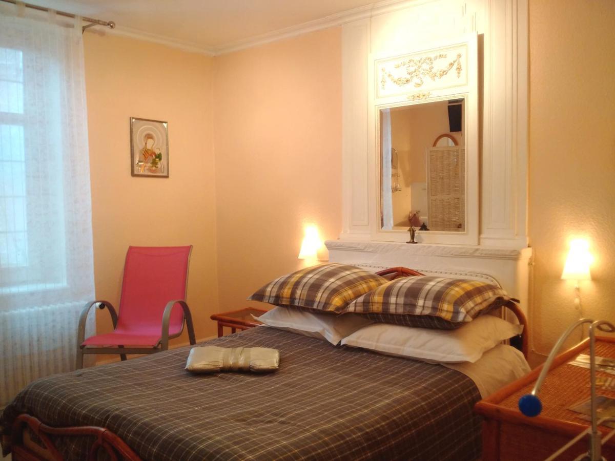 Le Prieure Hotel Aydoilles Eksteriør billede