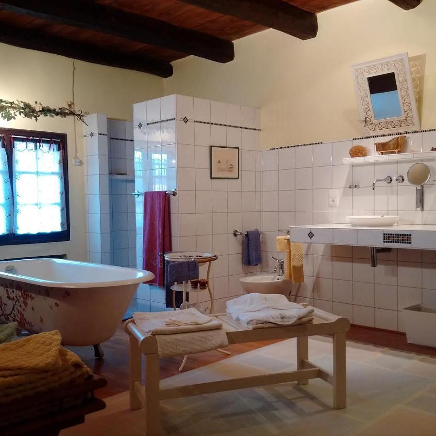 Le Prieure Hotel Aydoilles Eksteriør billede
